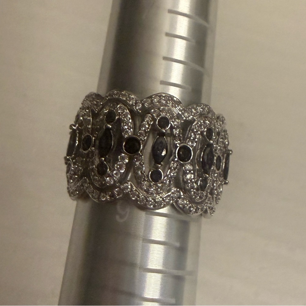 Bomb Party Wide Band Ring Size 8.5 Silver Tone Black Stones
